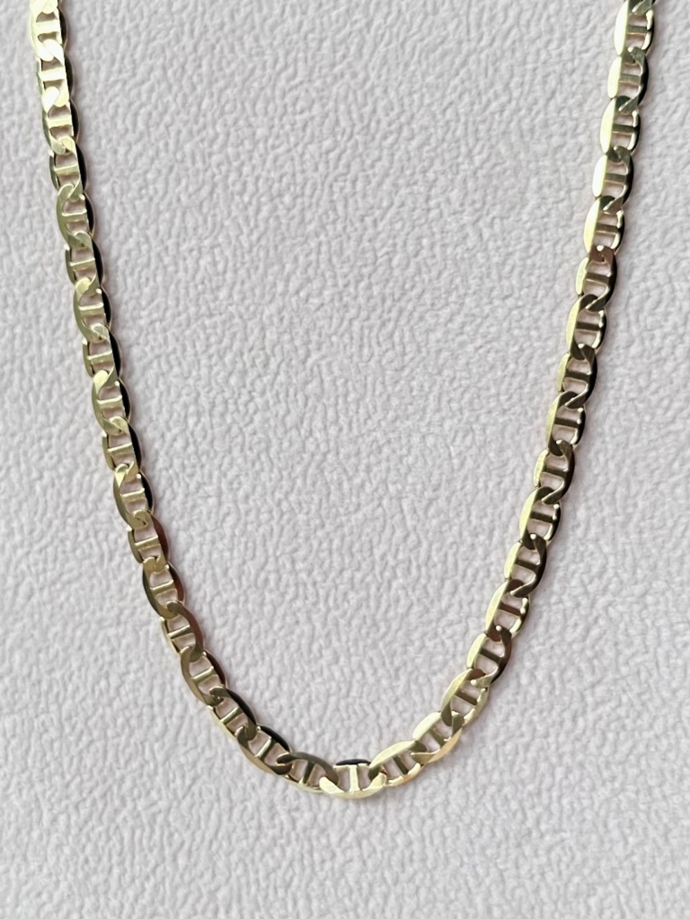 N067 | Flat Mariner Chain Necklace in Gold